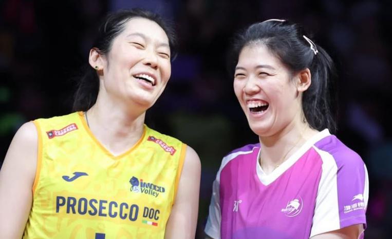 全运会女排揭幕战：李盈莹VS朱婷，天津女排四巨头冲冠