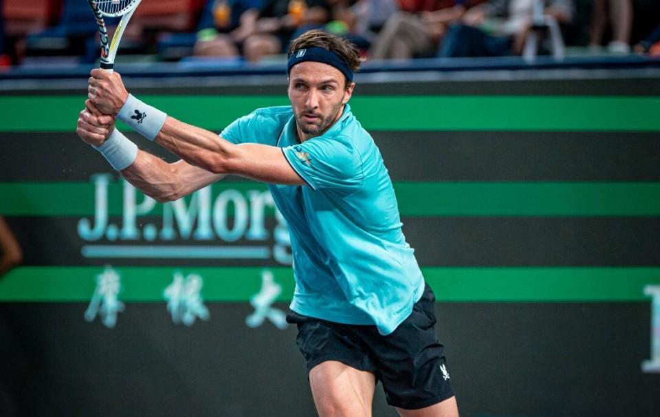 ATP上海大师赛：林德克内希逆转梅总首进决赛，将战表弟争冠