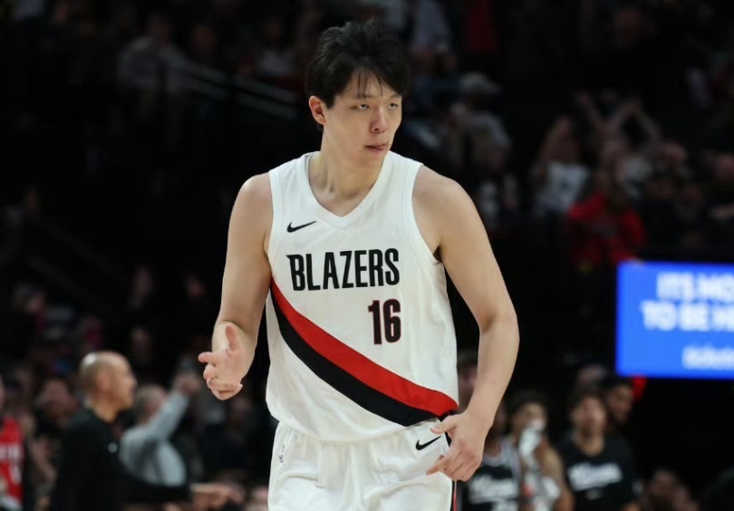 波特兰媒体盛赞杨瀚森：潜力新星，开拓者进攻端急需的答案