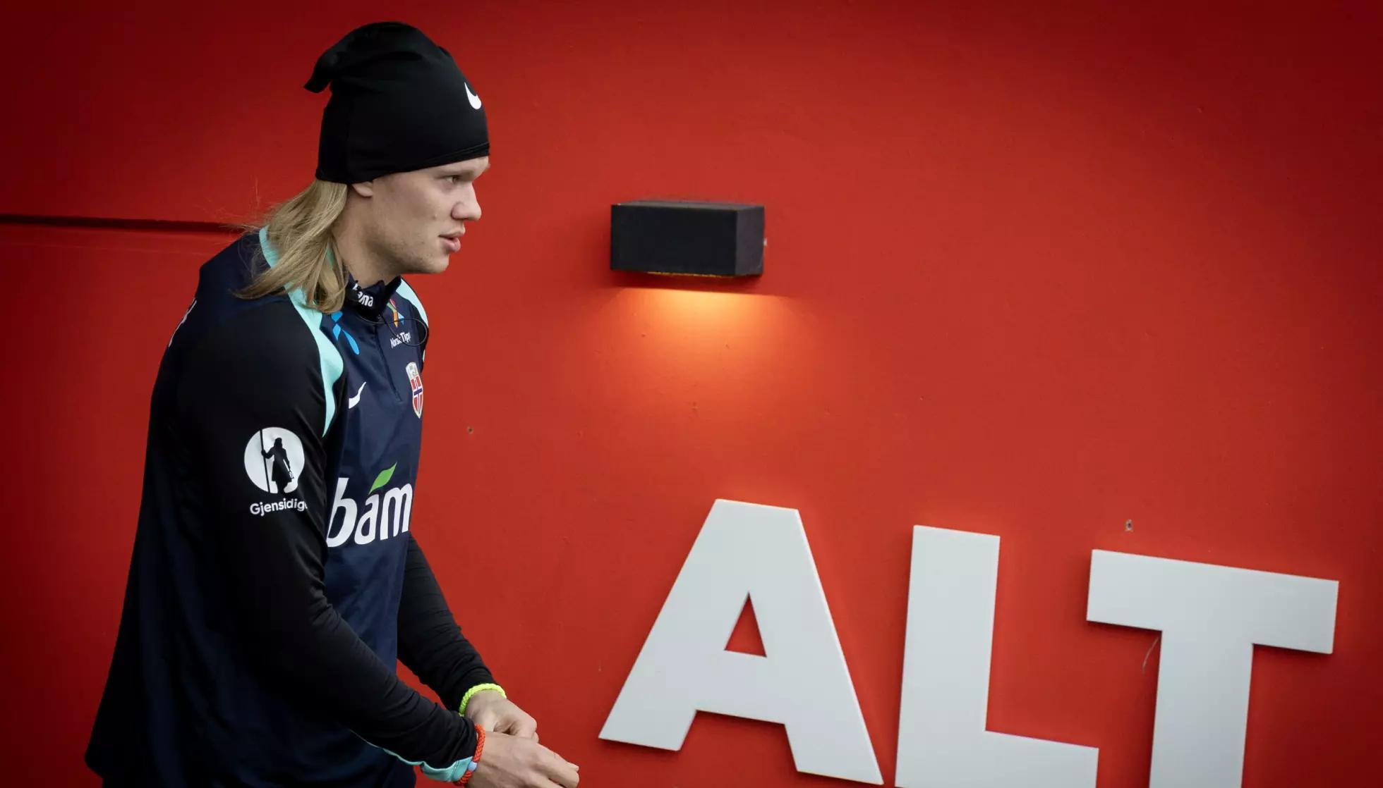 哈兰德立下壮志：带领挪威队闯入世界大赛