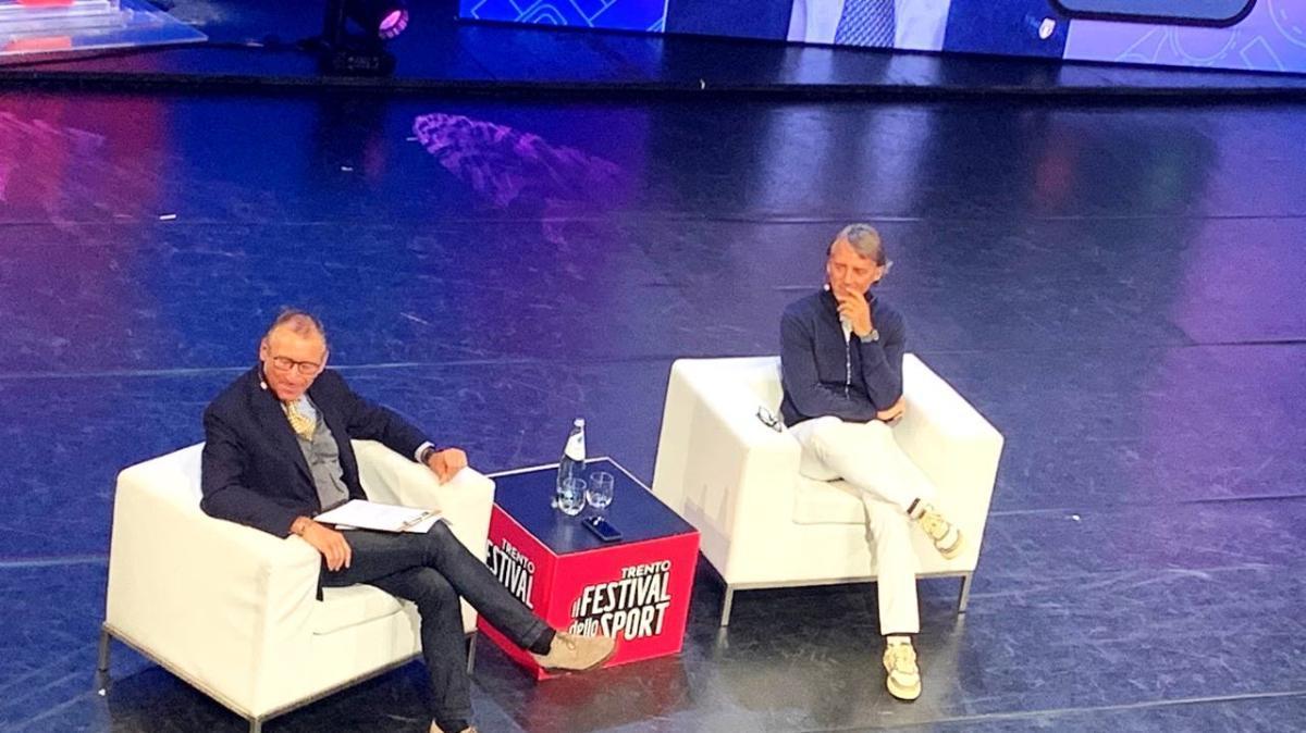 曼奇尼盛赞扎尼奥洛潜力，遗憾巴洛特利未达巅峰