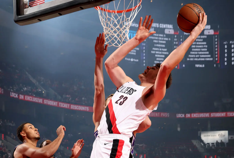 开拓者先发中锋克林根：优缺点鲜明，上限存疑？