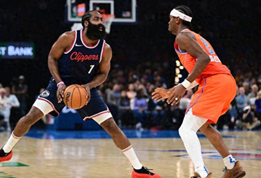 哈登拒绝轮休！愿与快船共进退，新赛季首发阵容浮出水面