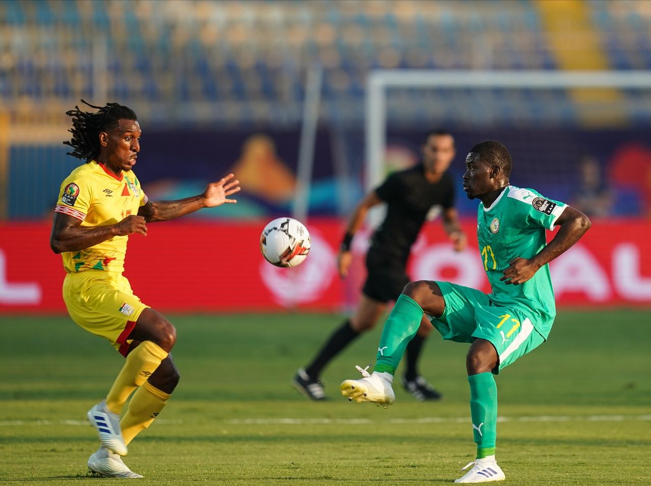 世界杯黑马涌现！贝宁、库拉索强势崛起，国足无缘引反思