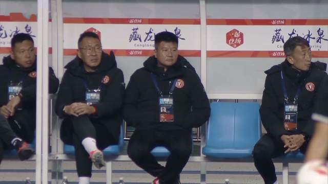 辽宁铁人领跑中甲积分榜，姆本扎神勇场均1球助冲超