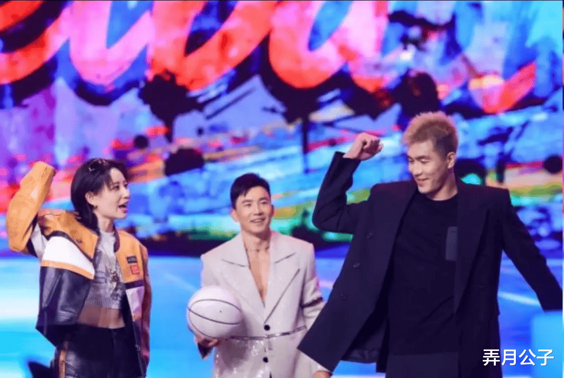 郭艾伦缺席NBA季前赛引争议，球迷质疑其职业态度