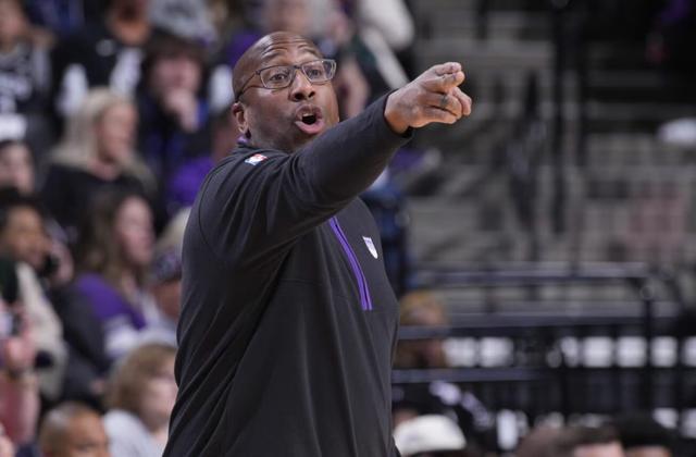 布里奇斯力挺新帅布朗：尼克斯能否在他带领下闯进总决赛？