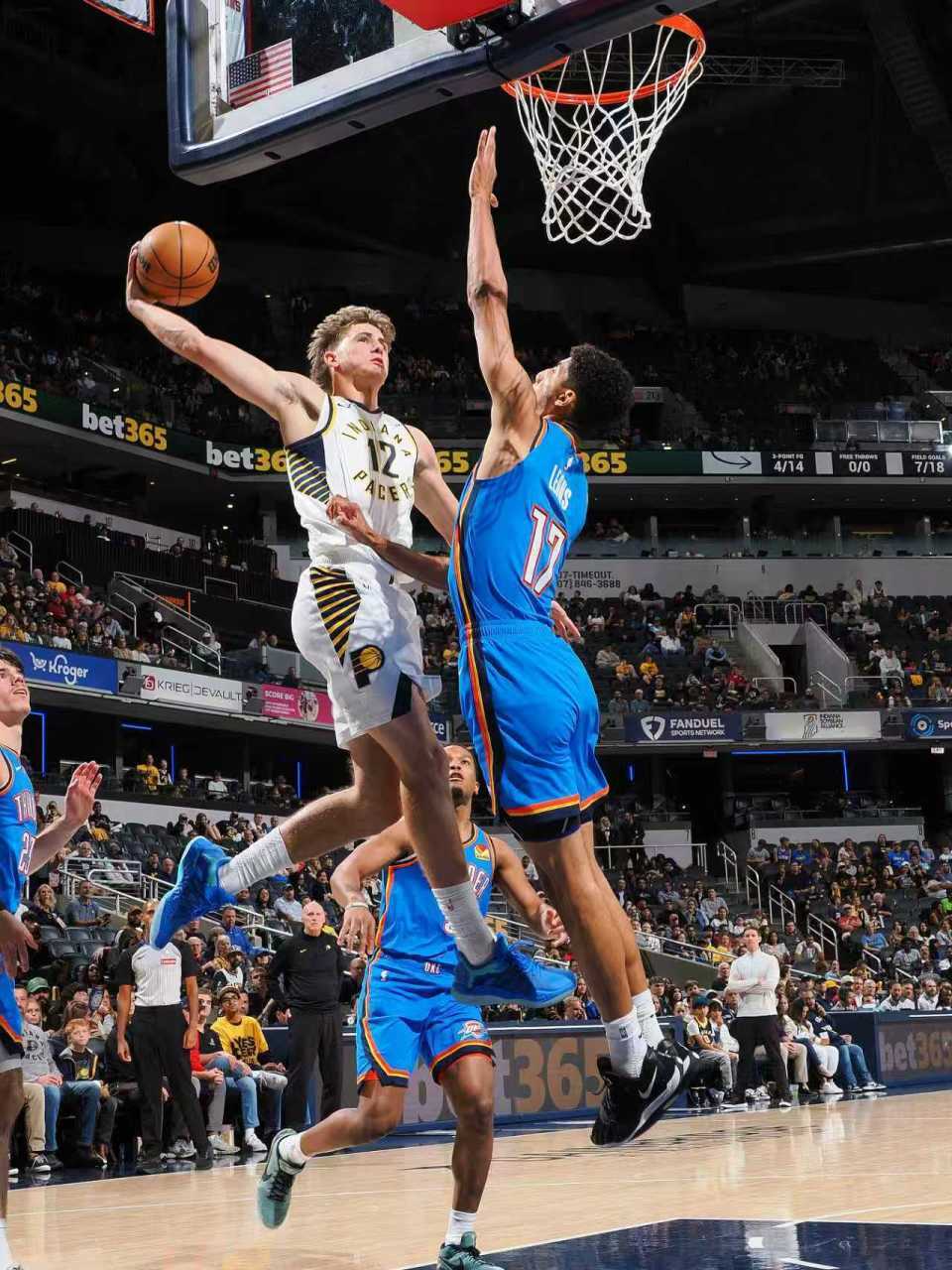 步行者狂胜雷霆26分！7人得分上双创季前赛新高