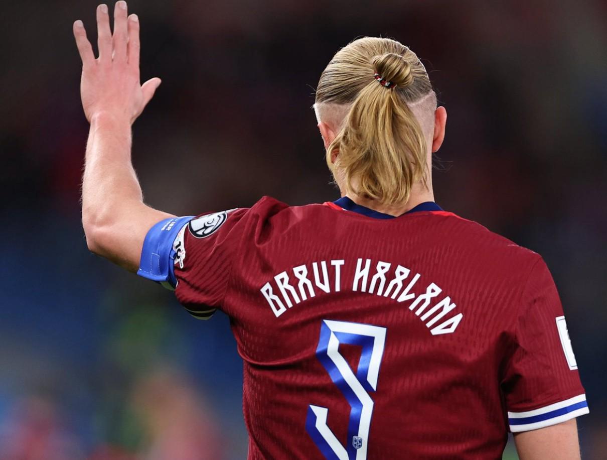 哈兰德46场破国家队50球纪录，成足坛最快达成者