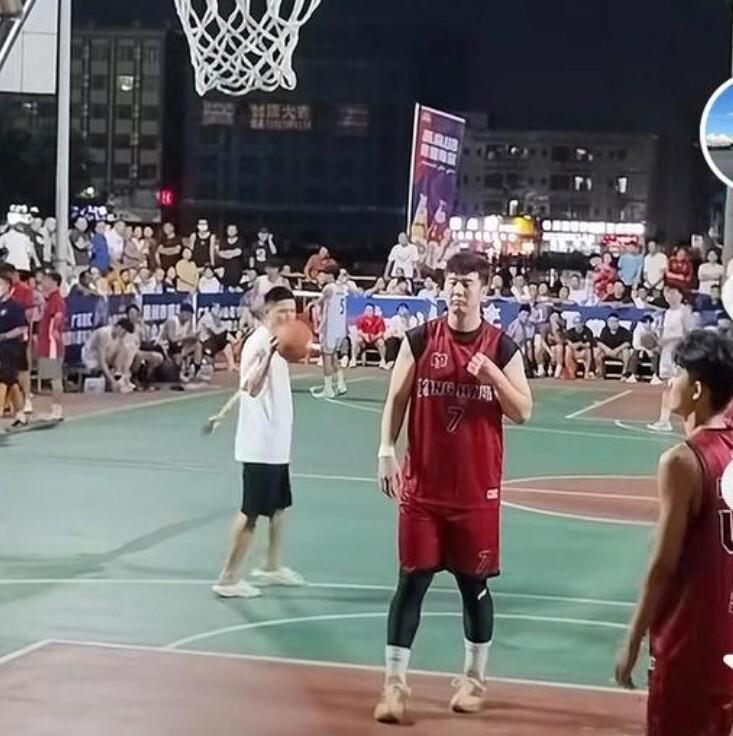 广东旧将张明池身材走样引热议 杜锋曾重点培养的中锋现状如何