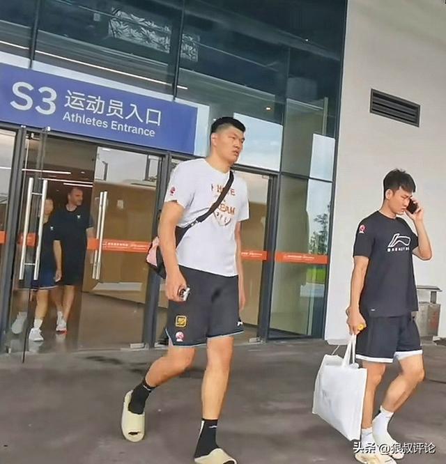 广东男篮全运阵容升级！刘传兴、李炎哲强势加盟