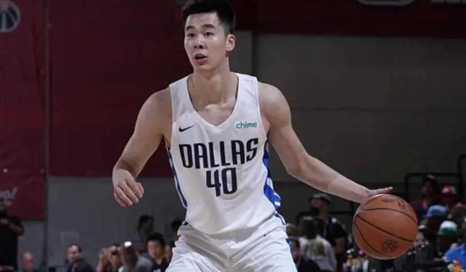 郭昊文拒NBA合同引热议，曾凡博追梦路何去何从？