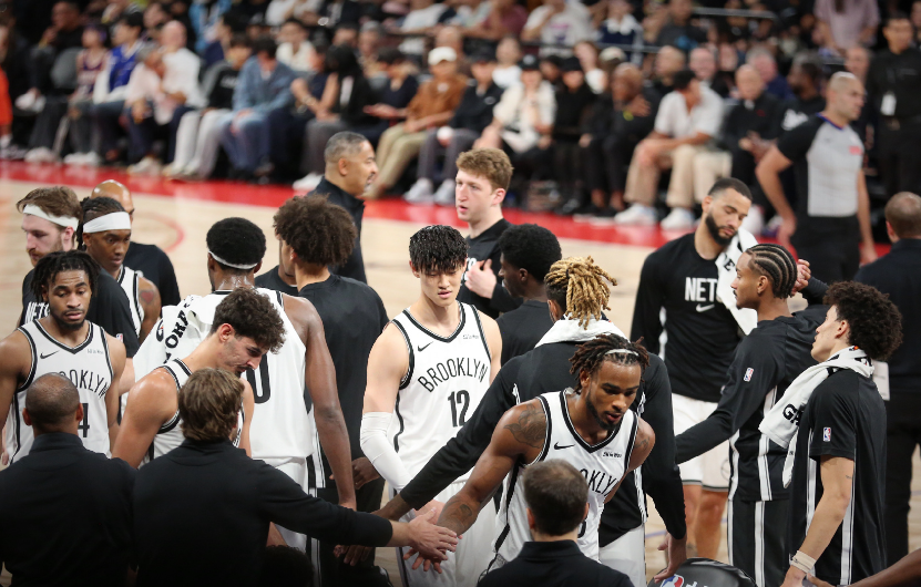 曾凡博NBA中国赛次战遭弃用引热议：或难留篮网将重返CBA