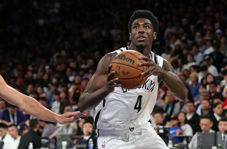 篮网首轮秀德雷克·鲍威尔：三分稳健防守突出，能否即刻立足NBA？