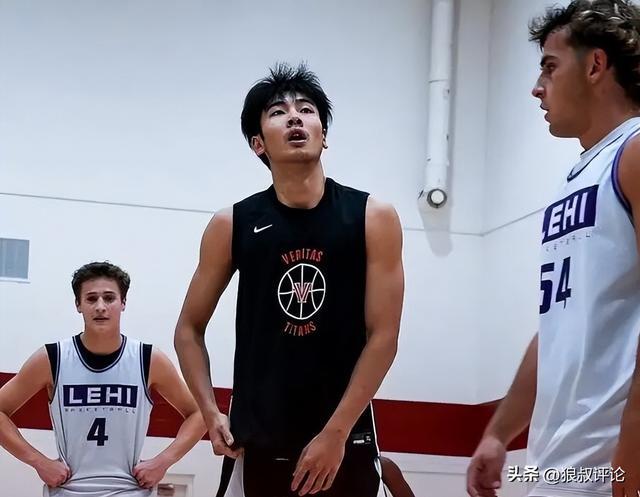 美媒预测2028年NBA首轮秀：张博源美高赛狂砍35分引关注