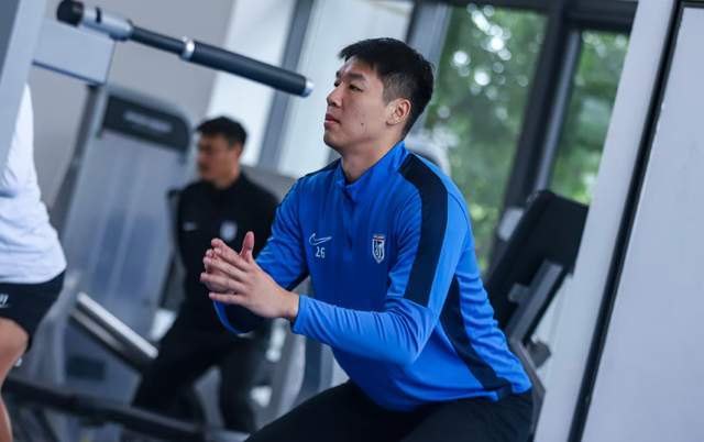 黄子豪复出训练在即，大连英博迎战武汉三镇，朱鹏宇成关键