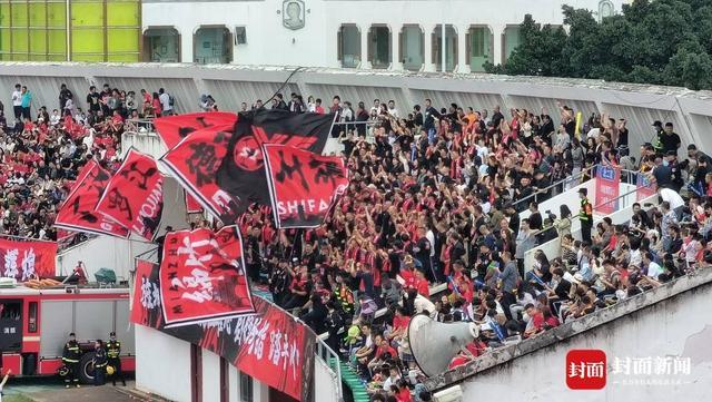 川超德阳主场6:0大胜阿坝，重装火力全开引爆全场