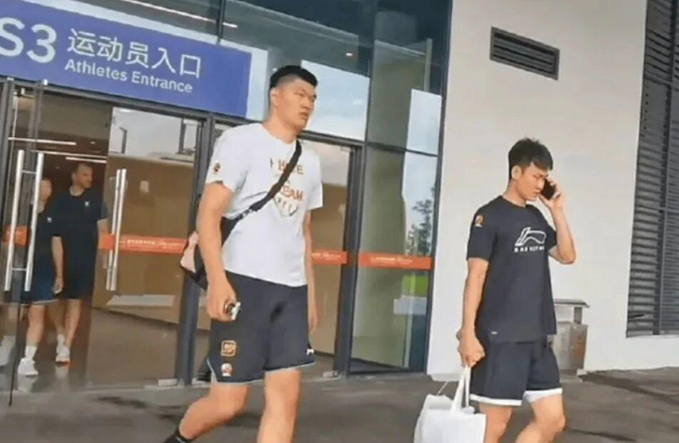 广东队全运会名单揭晓，郭昊文拒NBA邀约，余嘉豪西乙遇挫