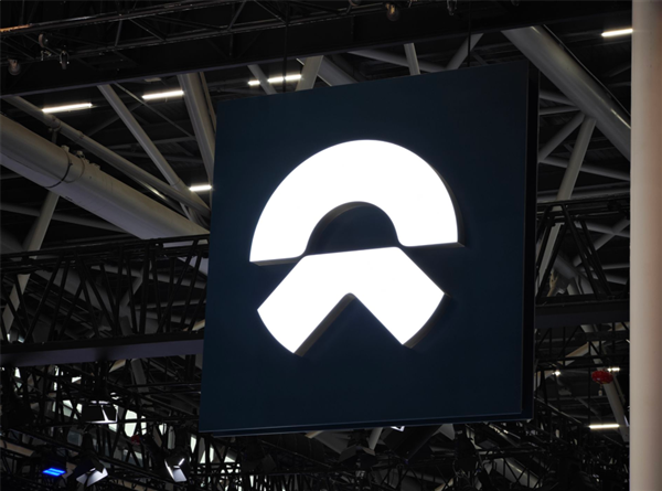 蔚来世界模型2.0发布：智能驾驶迈入开放式交互新时代