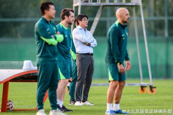 足球报深度：国安换帅背后，土帅考量与长远规划曝光