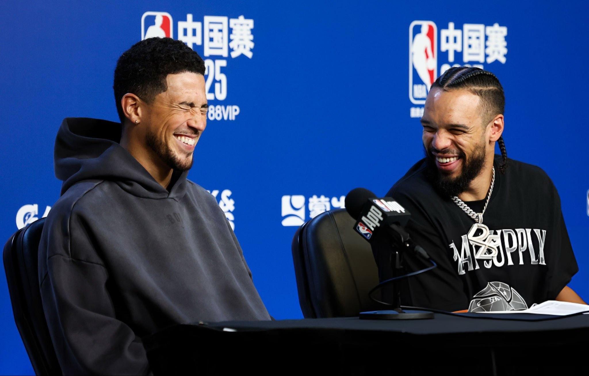 狄龙谈布克：他像我的带头大哥，搭档后不用防守他太棒了