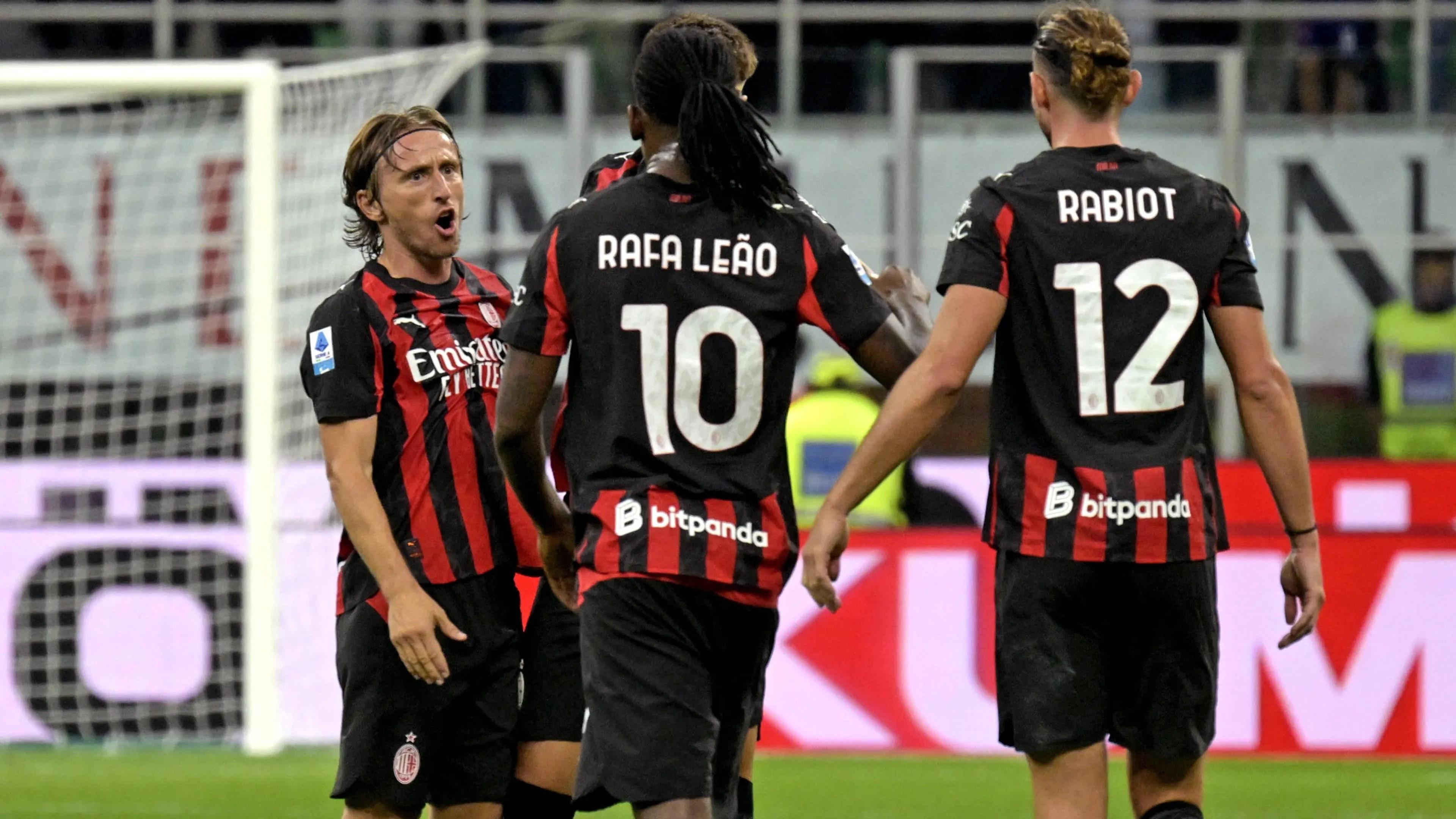 米兰双星拉比奥与莱奥伤情无碍，莱奥即将回归训练