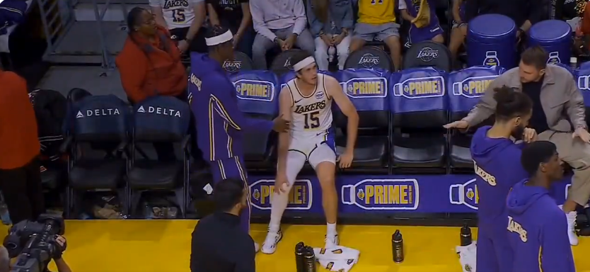 健康至上！里夫斯受伤离场，东契奇劝其停止比赛