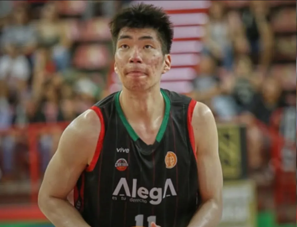 余嘉豪西乙困境：第三场淡出轮换，或被迫重返CBA