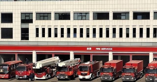 2400万进口消防车引热议：中国造船强却难造高端消防车？