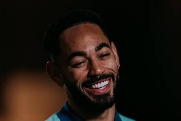 库尼亚专访：效力曼联与巴西的荣耀，22年世界杯遗憾成动力