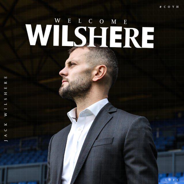 威尔希尔正式执掌英甲卢顿队帅印