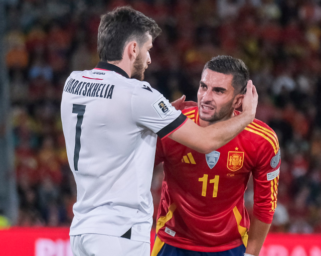 巴萨伤病潮来袭！第8人费兰-托雷斯退出国家队，3天2人伤退