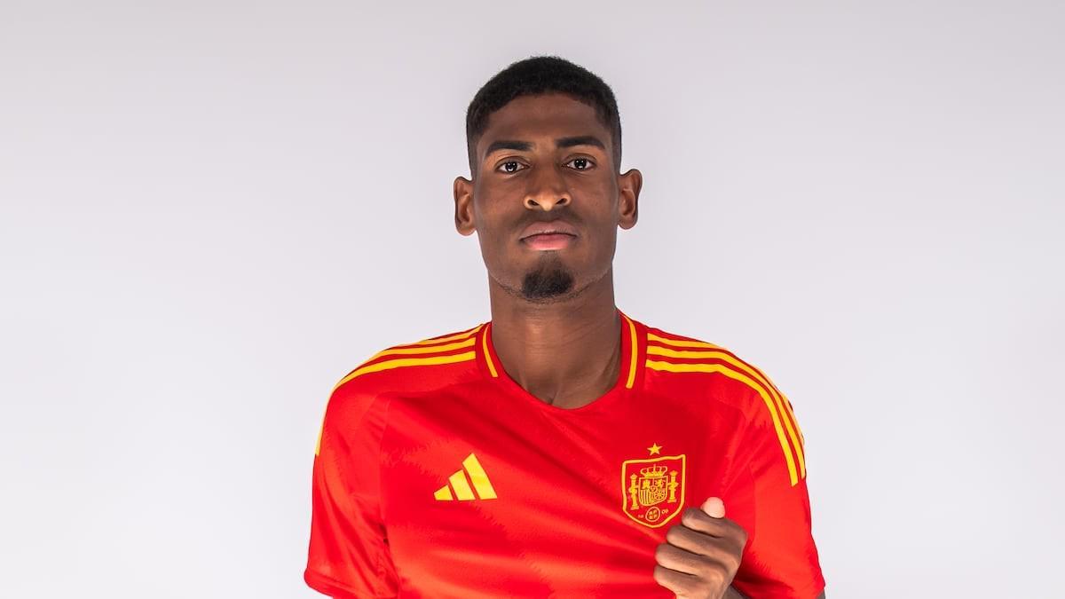 阿斯报：莫斯克拉倾向西班牙，哥伦比亚世界杯承诺引纠结