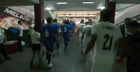 国际友谊赛半场战报：乌兹别克斯坦0-0乌拉圭，阿马罗错失单刀良机