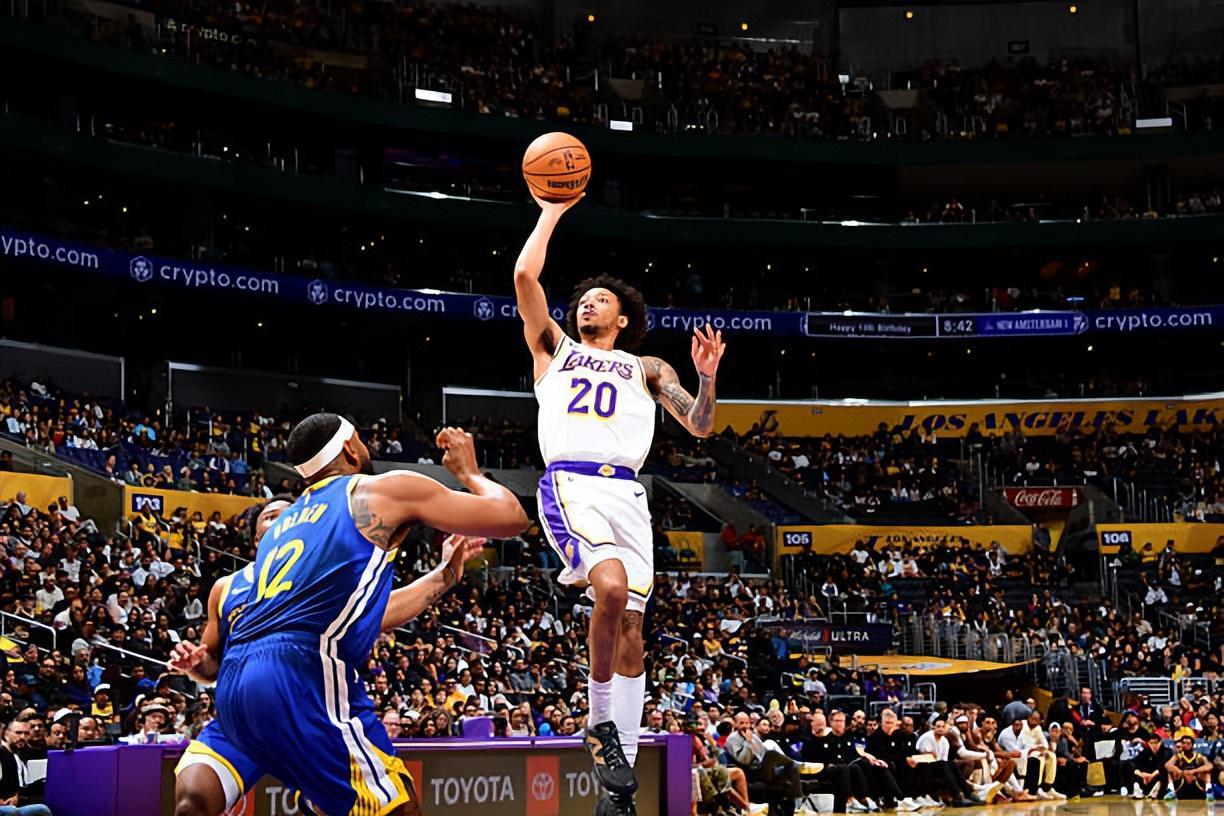 湖人后场新援进攻升级！史密斯能否延续高效表现？