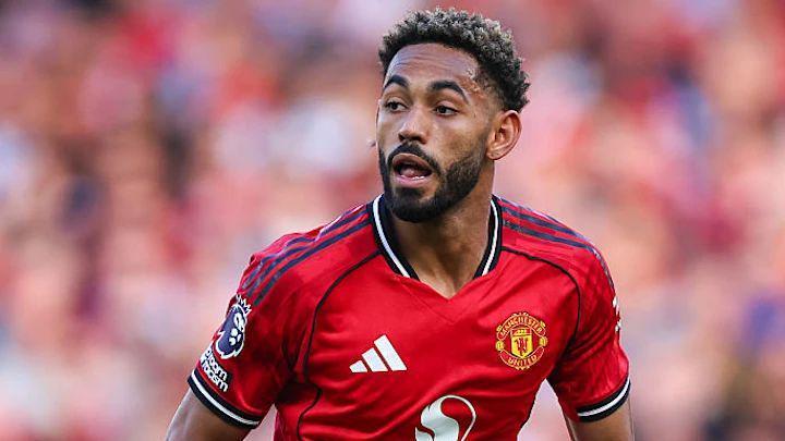 库尼亚：国家队与曼联双线作战 标志职业生涯新高度