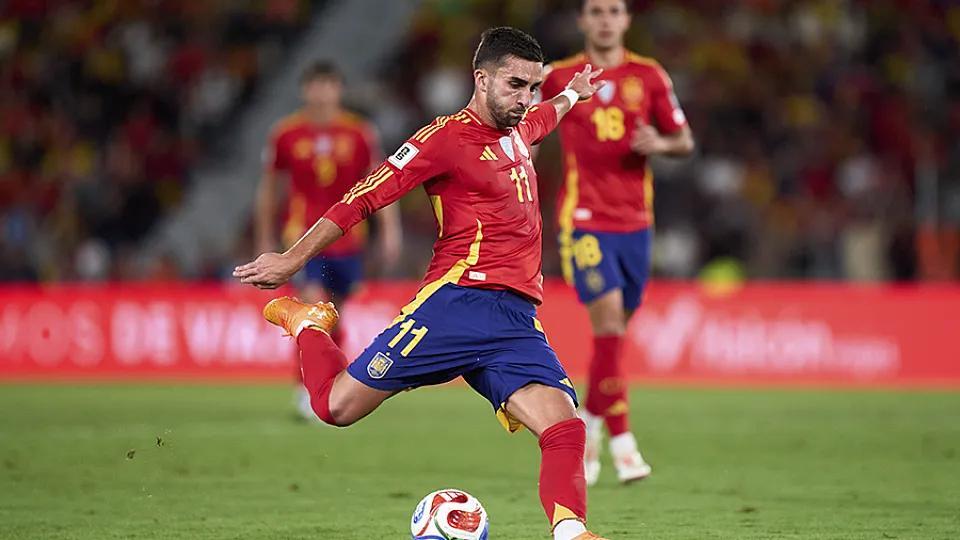 官方确认：费兰·托雷斯因肌肉问题退出西班牙国家队，将回归巴萨