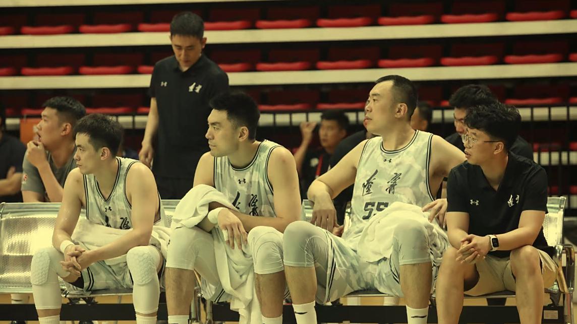 杨鸣请回38岁老臣韩德君！辽宁全运男篮剑指三连冠，决赛或再战广东
