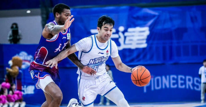 CBA星二代阿尔斯兰因伤退役，巅峰赛季场均20分8助创辉煌