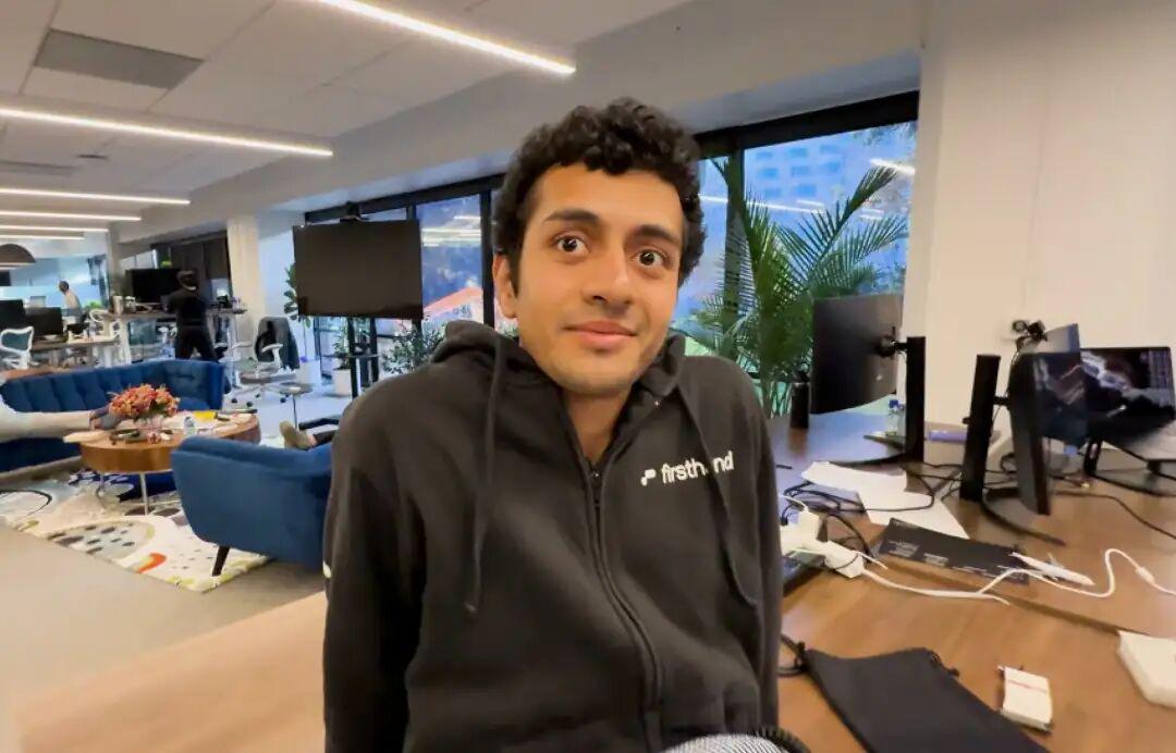 印度程序员同时兼职4份全职，年薪20万背后：多重就业是生存还是欺骗？