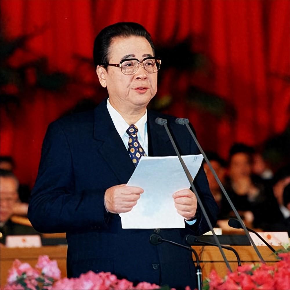 李鹏回忆录揭秘：与周恩来真实关系并非养父子