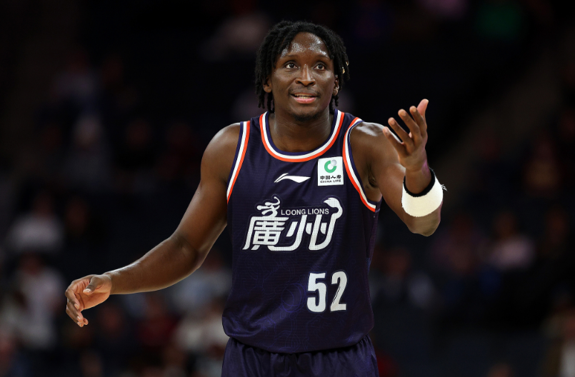 广州季前赛焦点：前NBA榜眼奥拉迪波场均19.3分，CBA加盟可期？