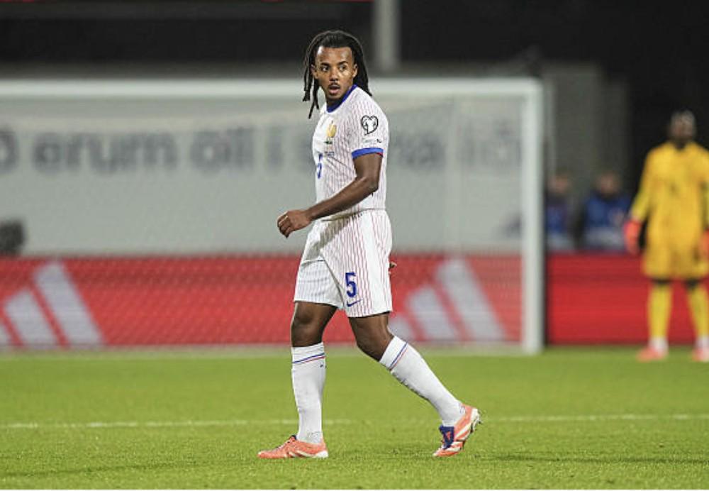 孔德赛后反思：错误防守动作致失球，法国队十一月再争晋级