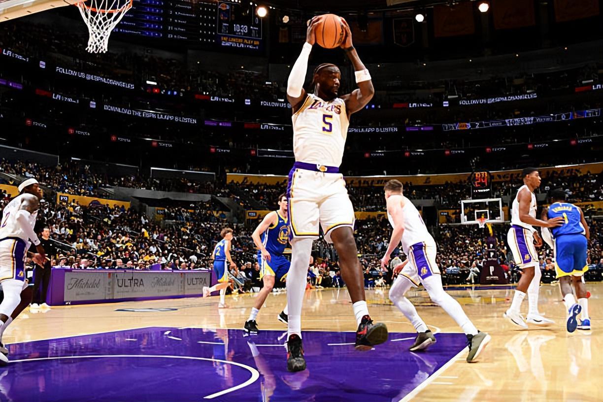 湖人新援艾顿：加盟倍感惊喜，誓做内线防守核心