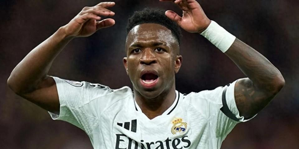 2.5亿欧元天价报价！维尼修斯或告别皇马转战沙特