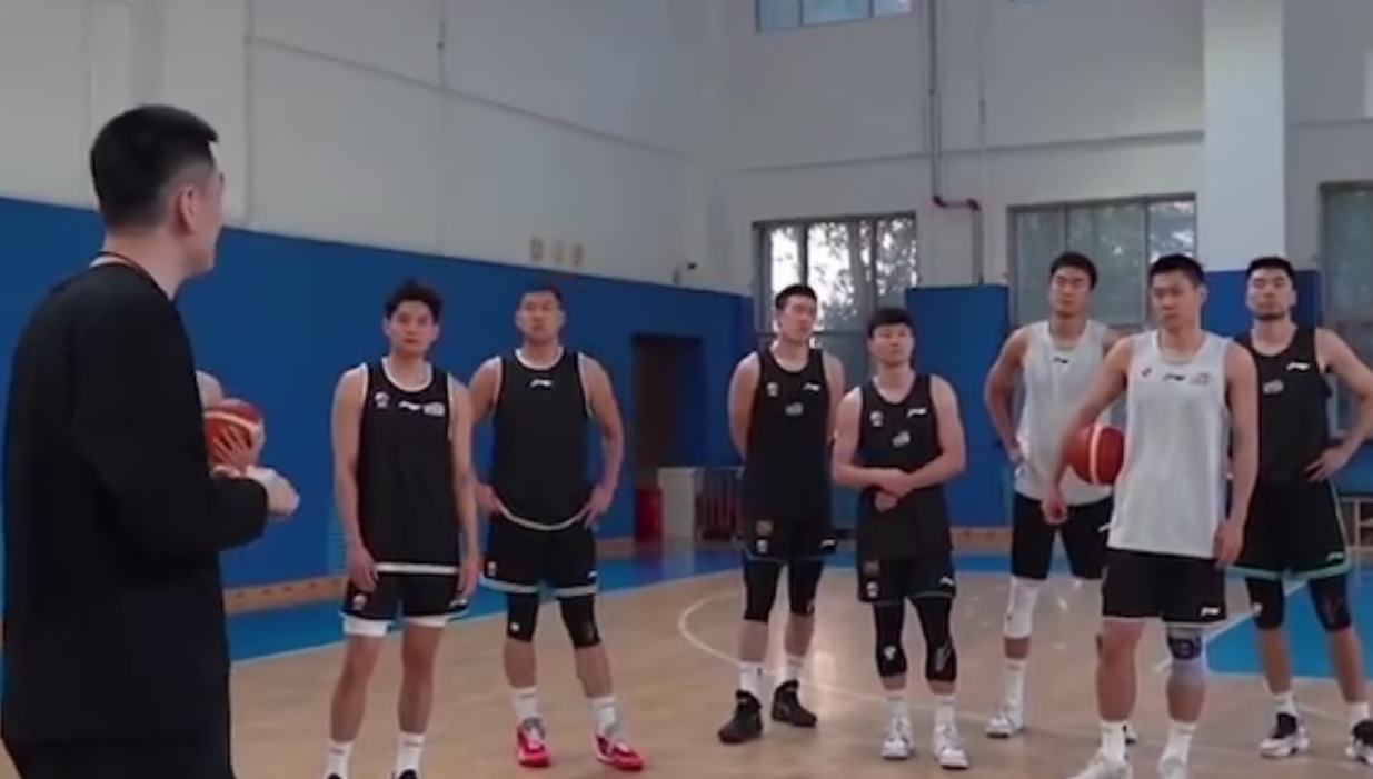 辽宁男篮全运会备战：将帅齐心，韩德君回归，卫冕决心坚定