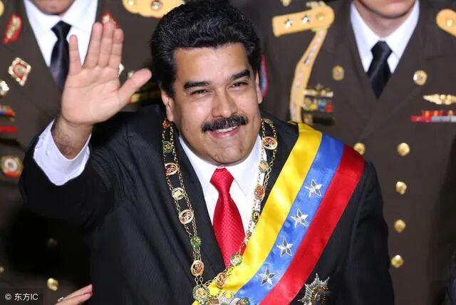 委内瑞拉马杜罗拟向美示好：石油黄金换制裁解除，或与俄决裂