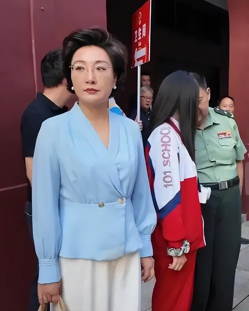 刘滨：从军营到扇子协会与英烈促进会的跨界担当者