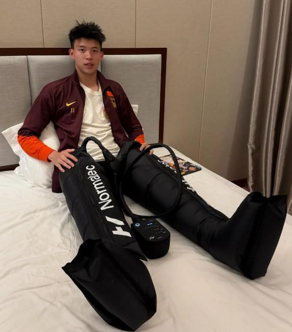 U23国少0-0平泰国U23，王钰栋晒恢复装备引关注