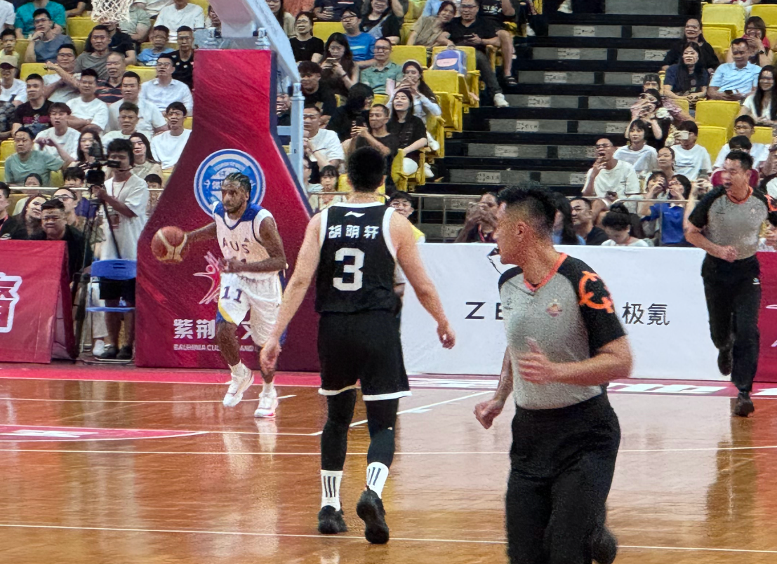 广东全运男篮101-73力克澳洲球队，四大喜讯助力全运征程